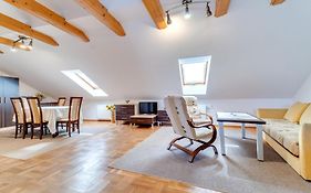 Apartment Krolowej Jadwigi By Interhome